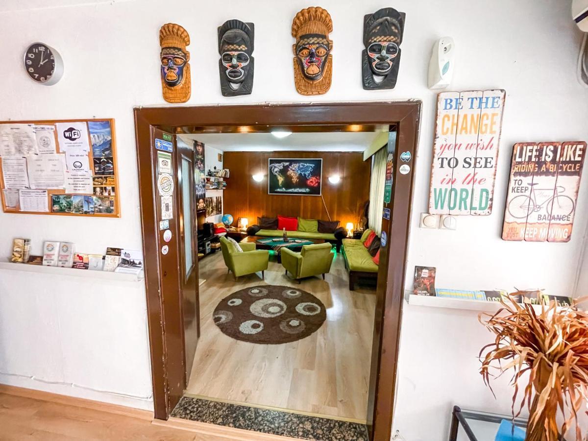 Hi Skopje Hostel Екстериор снимка