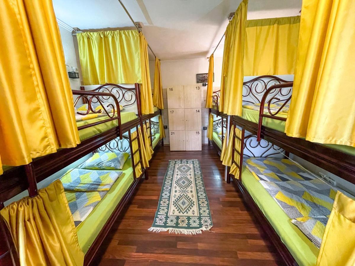 Hi Skopje Hostel Екстериор снимка