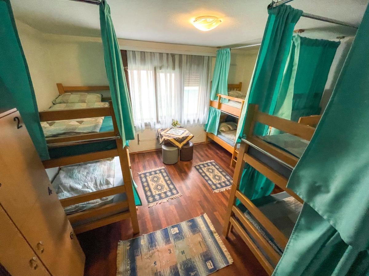 Hi Skopje Hostel Екстериор снимка