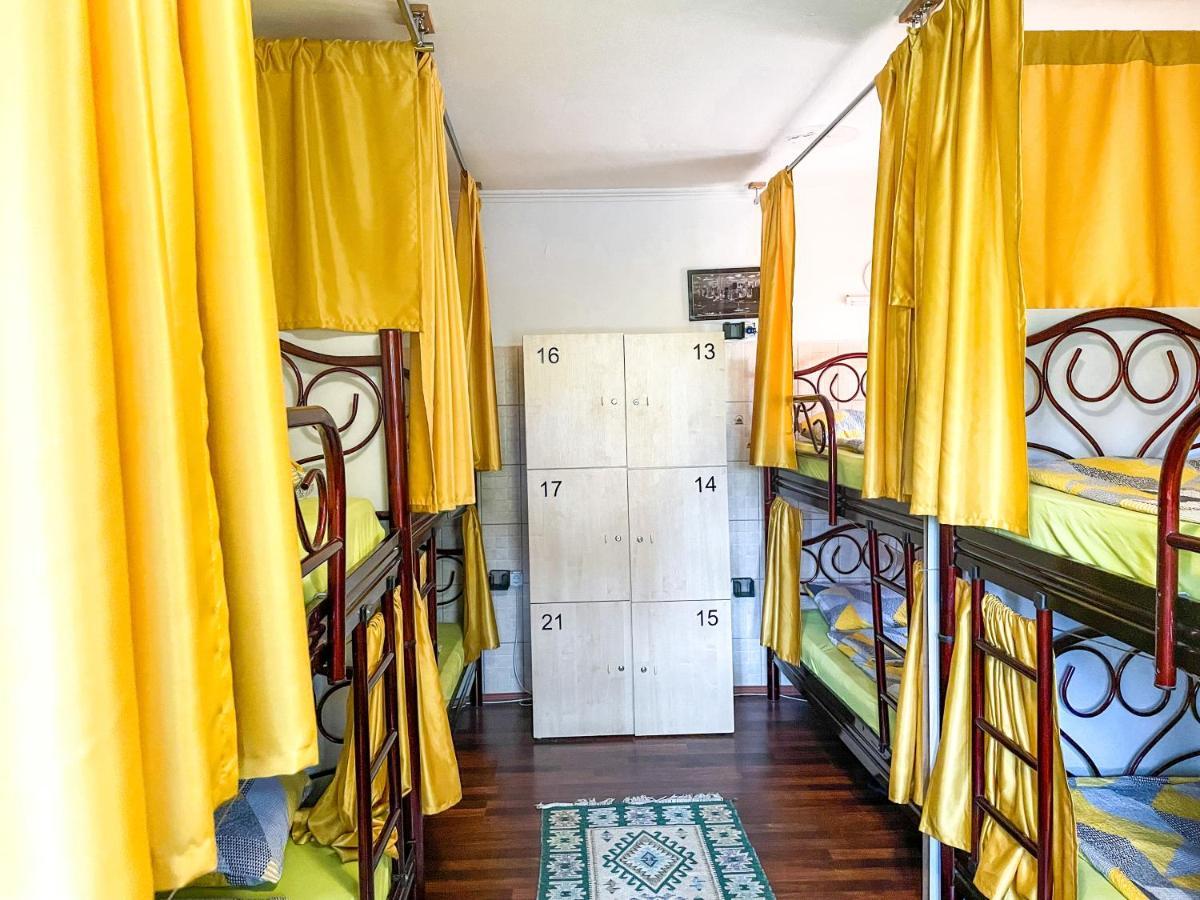 Hi Skopje Hostel Екстериор снимка